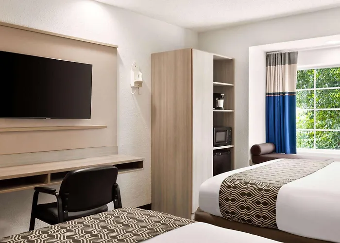 Microtel Inn & Suites By Wyndham Florence/Cincinnati Airpo